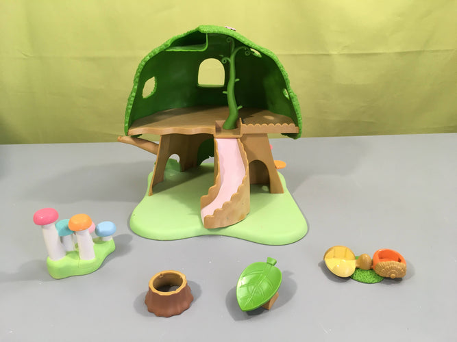 Sylvanian Families Secret Tree of the Fairayé, manque des accessoires et sans personnages, moins cher chez Petit Kiwi