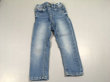 Jean slim bleu delavé