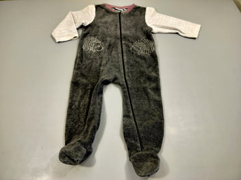 Pyjama velours gris, hérissons. Manches gris clair rayé. 70% coton 30% polyester