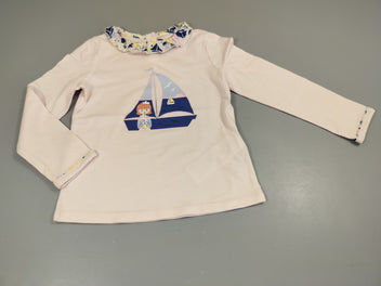 T-shirt m.l rose, voiliers. Col dentelle blanc motifs voiliers.
