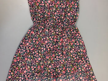 Robe fines bretelles bleu foncé fleurie court devant, plus longue à l'arrière