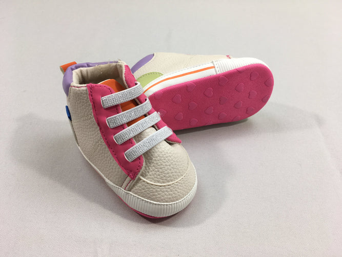 Baskets souples beige-rose semelle textile, moins cher chez Petit Kiwi