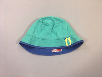 Chapeau vert/bleu