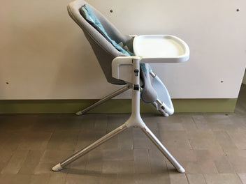 Chaise haute Slick 2 en 1 - blanc bleu gris - Babymoov - 213€ NEUF