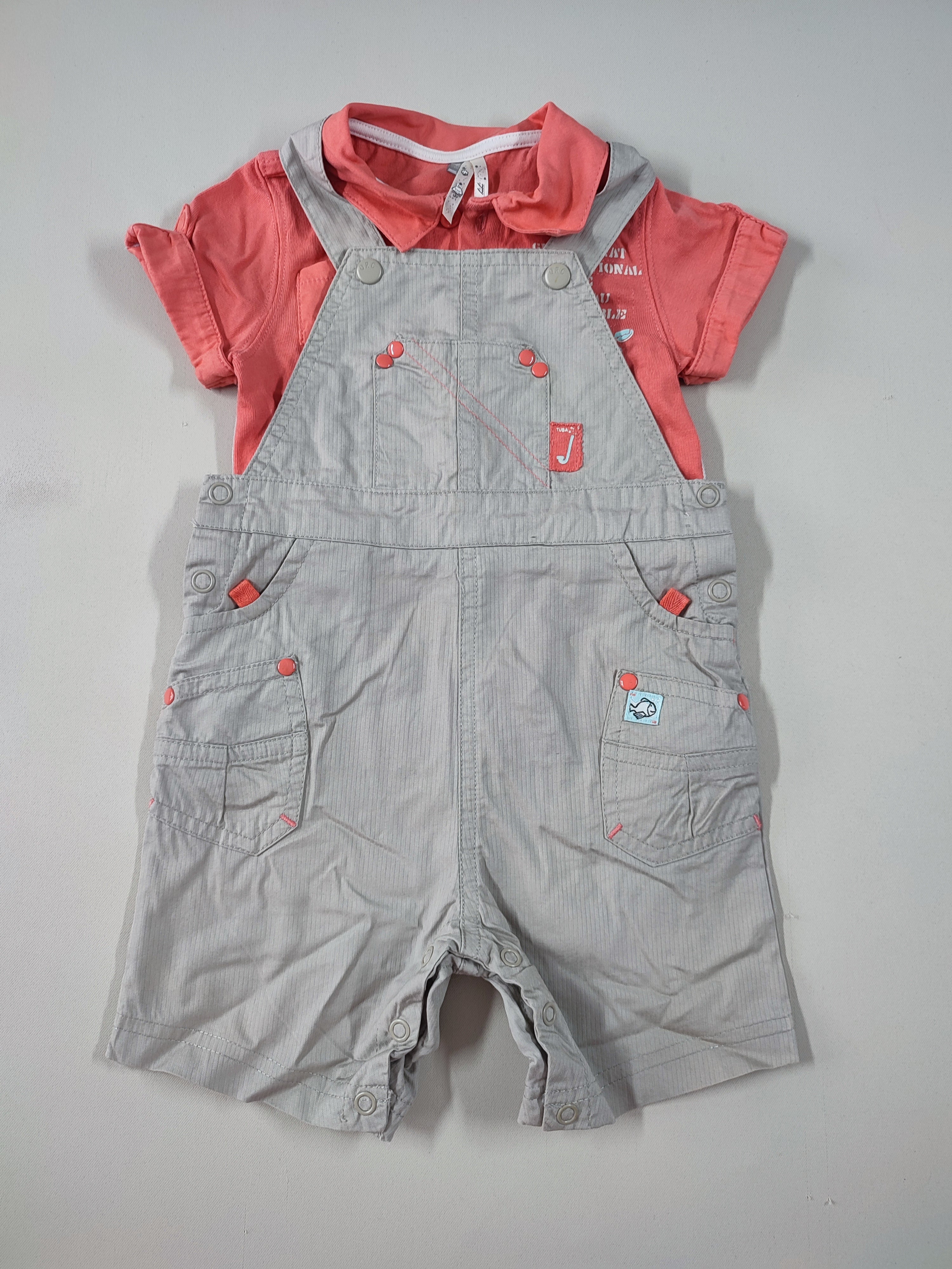 Salopette grise + T-shirt m.c orange