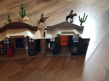 Playmobil Sherif-bank+ personnages et animaux