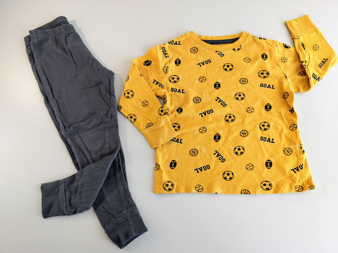 Pyjama 2pcs jersey jaune et gris ballons football , rubis,..."goal", moins cher chez Petit Kiwi