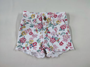 Short denim blanc motif à fleurs