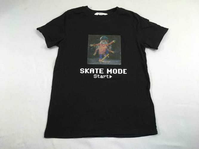 T-shirt m.c noir Skate mode Start (motifs légèrement usé?), moins cher chez Petit Kiwi