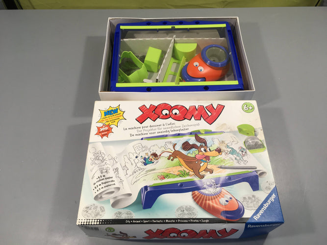 Xoomy Maxia Table à dessiner avec 63 films modèles-Vendu SANS le rouleau dessin de 6,5 m. +6a Boite usée, moins cher chez Petit Kiwi