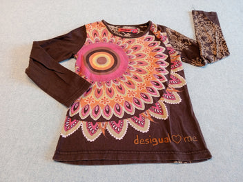 T-shirt m.l brun motif fleuri