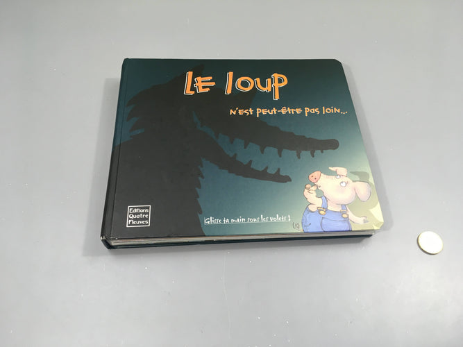 Le loup n'est peut-être pas loin....Livre Pop Up, moins cher chez Petit Kiwi