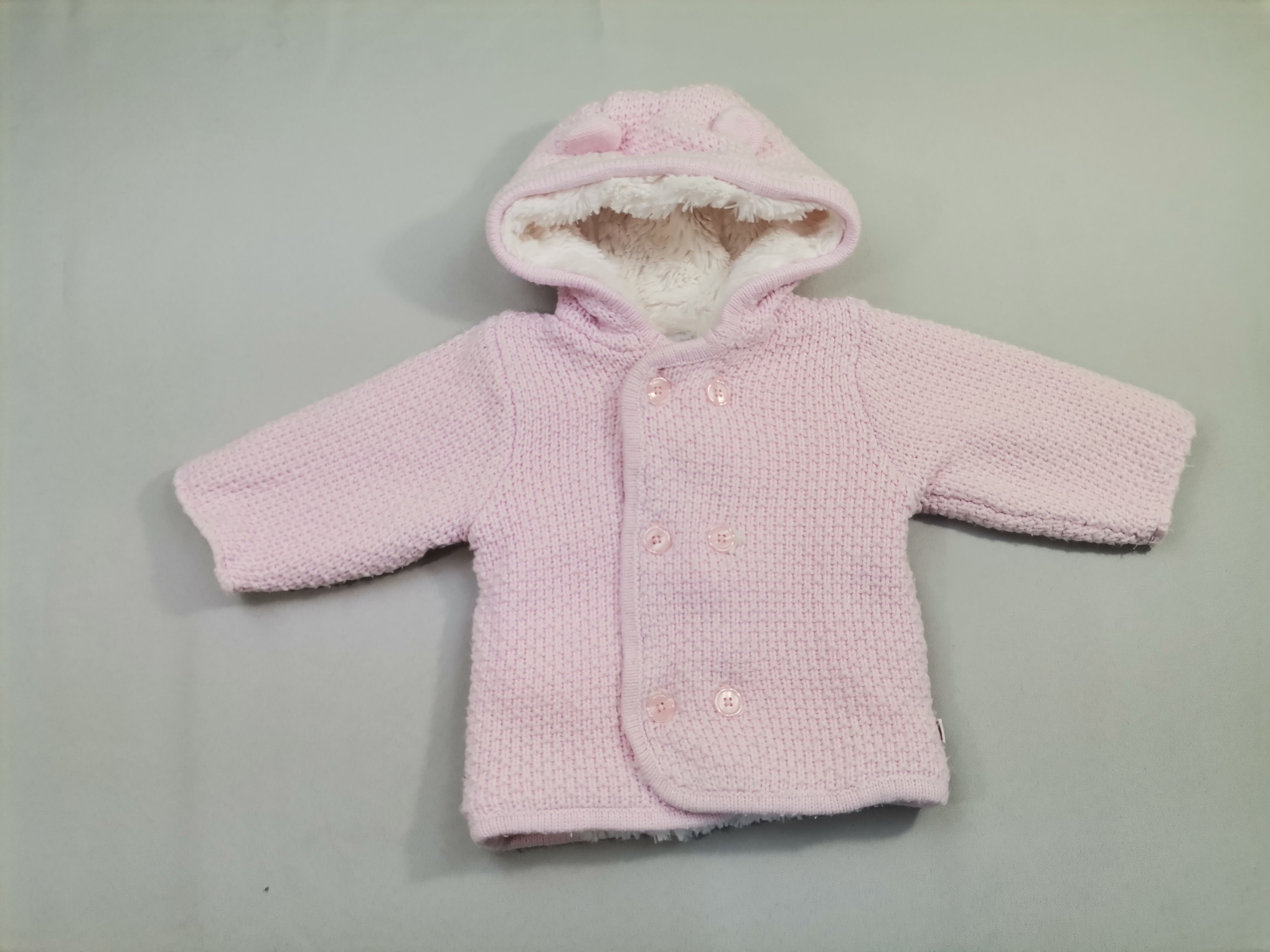 Veste maille rose boutons - intérieur fausse fourrure - capuche oreille