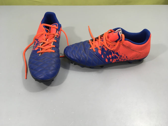 Chaussures foot Kipsta oranges-bleues, moins cher chez Petit Kiwi