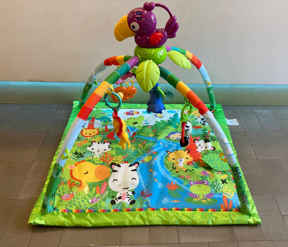 Tapis d'éveil de la Jungle Rainforest Toucan amovible à emporter, moins cher chez Petit Kiwi