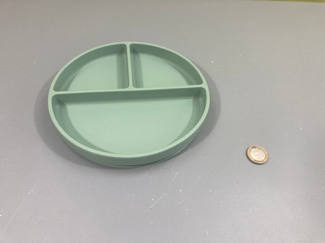 Mushie Assiette à compartiments - Ventouse en Silicone | Sans BPA, moins cher chez Petit Kiwi
