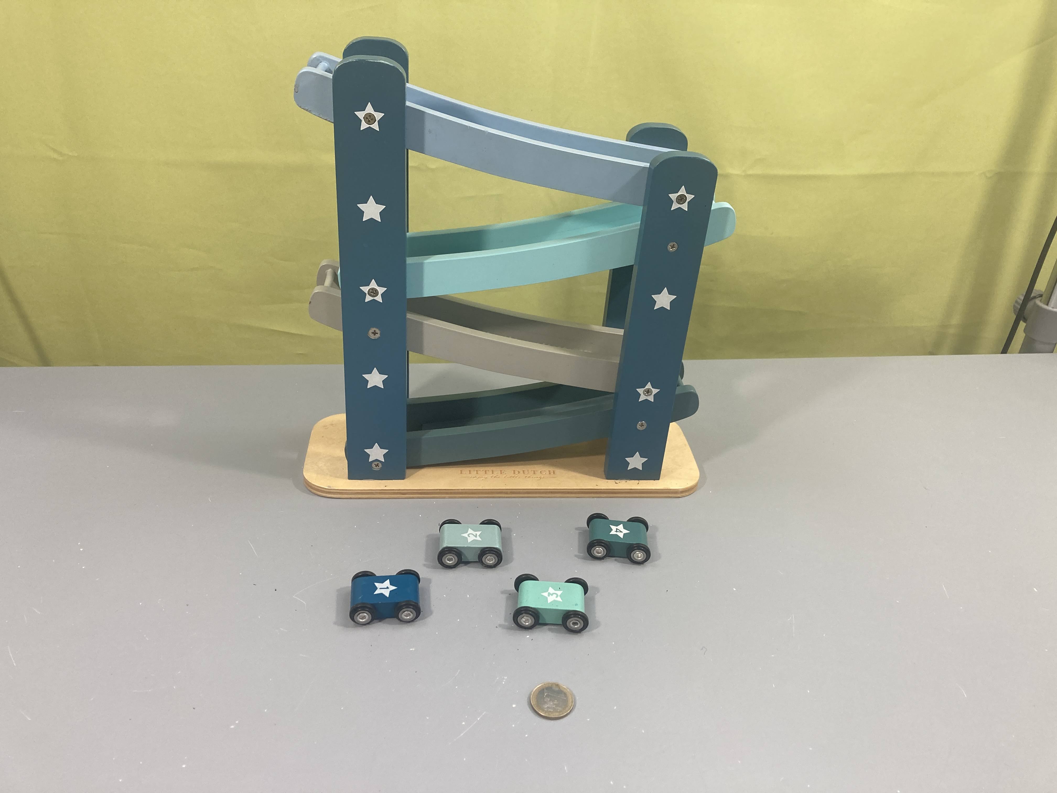 Circuit de voiture en bois Little Dutch avec 4 voitures