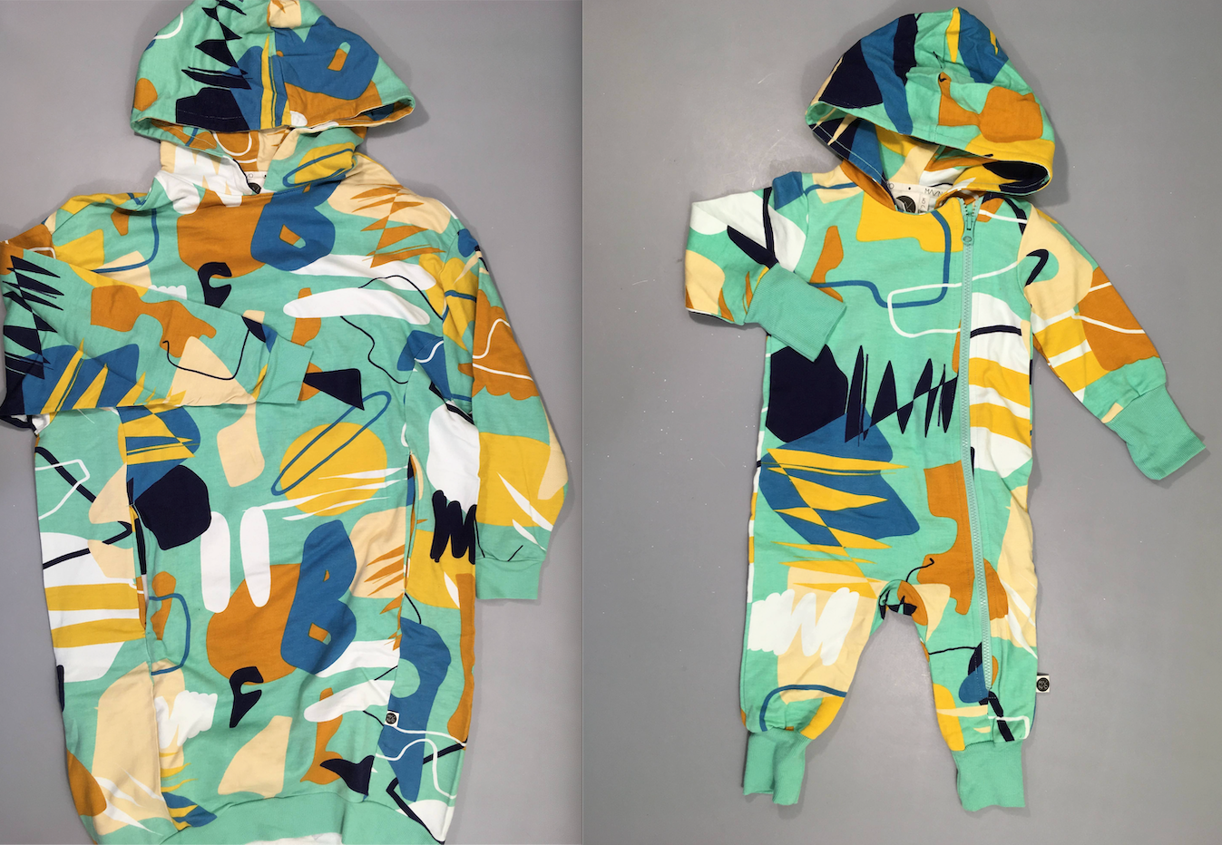 Robe sweat à capuche colorée formes géométriques + Tenue bébé 6-12m