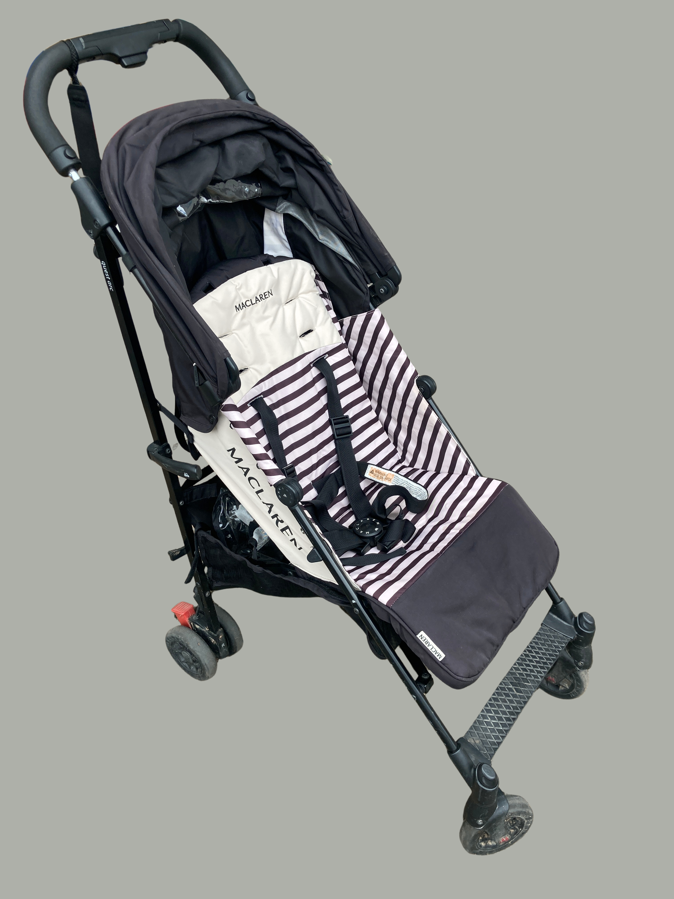 Poussette canne Quest Arc Mac Laren rose pâle rayé noir