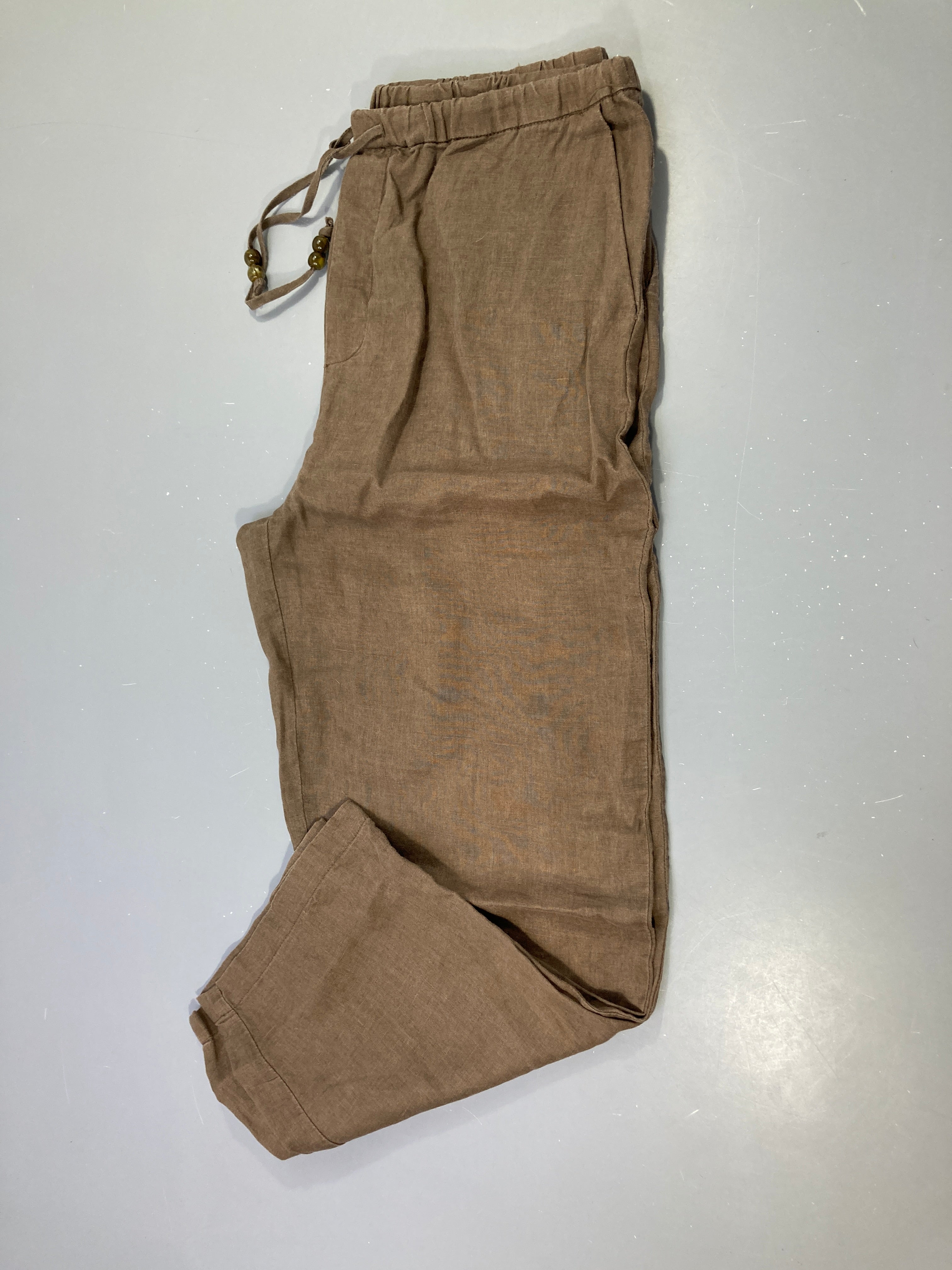 Pantalon court brun/kaki 100% lin