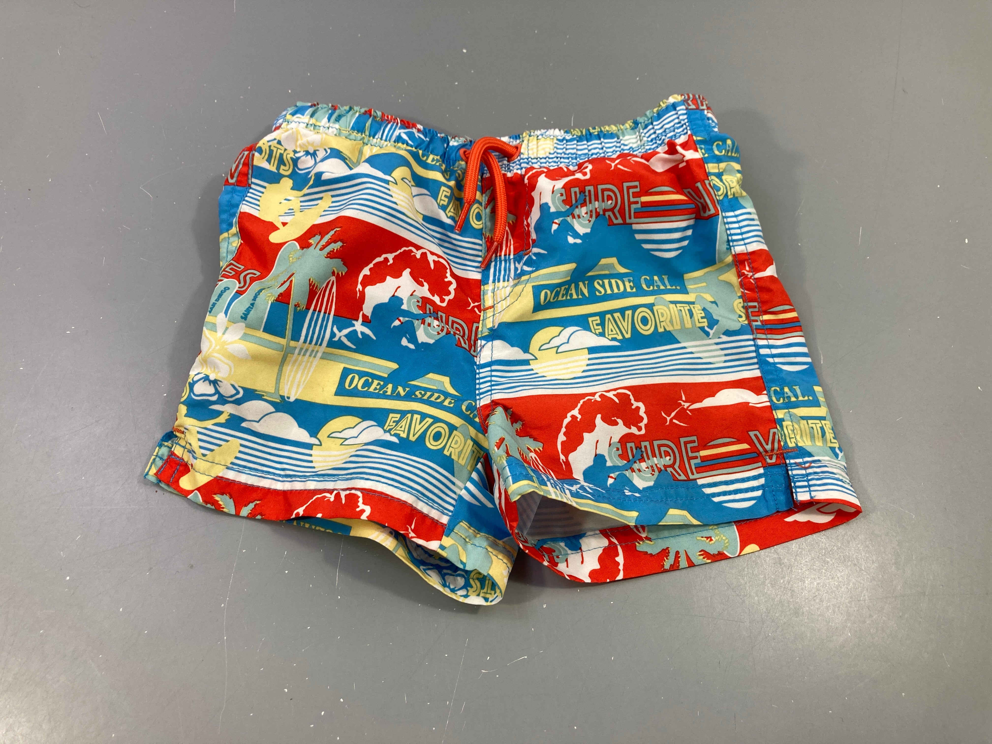 Maillot short motifs bleu,jaune,rouge