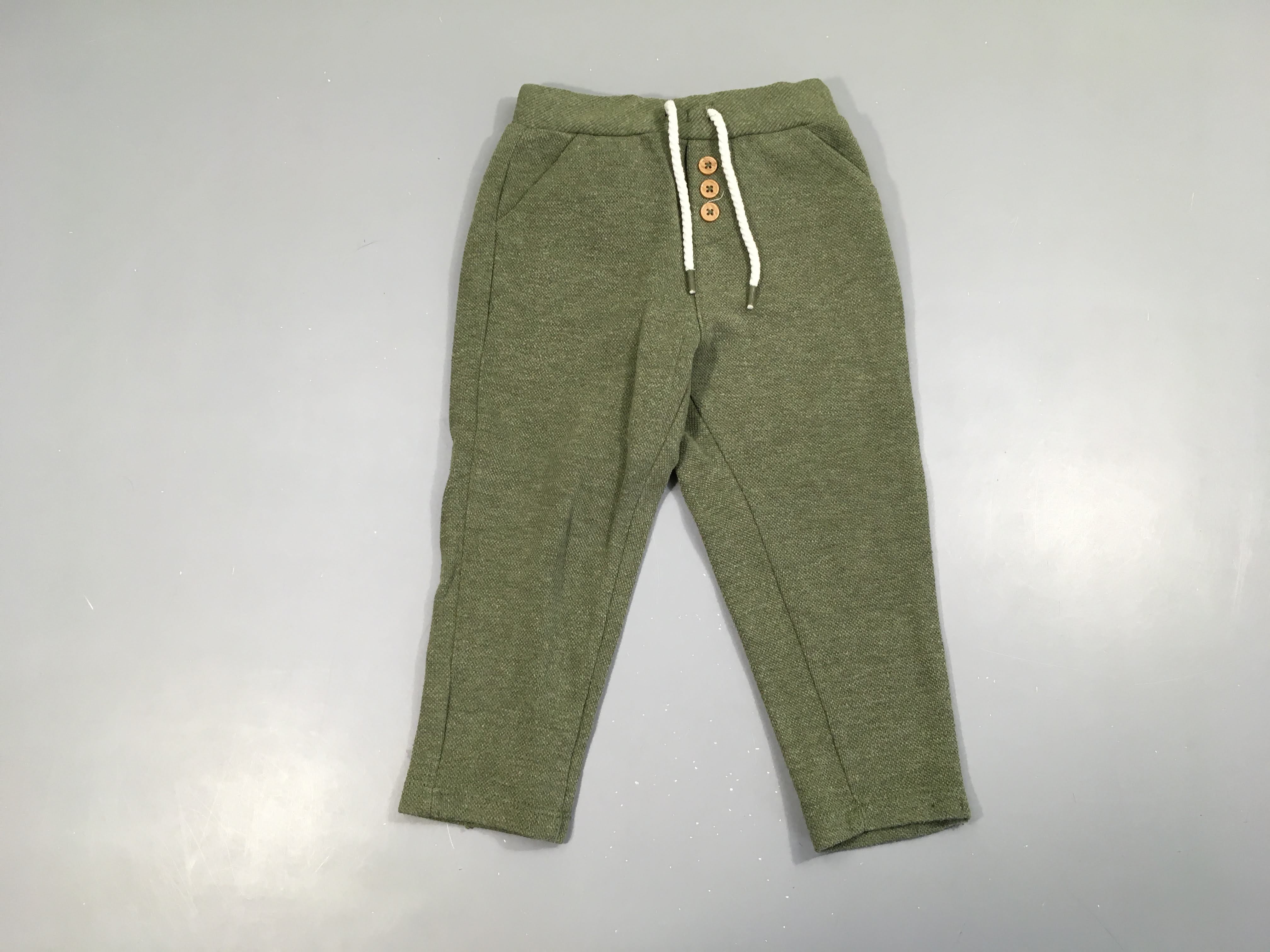 Pantalon molleton kaki texturé boutons