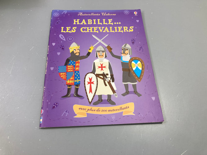 Habille les chevaliers avec plus de 200 autocollants, moins cher chez Petit Kiwi