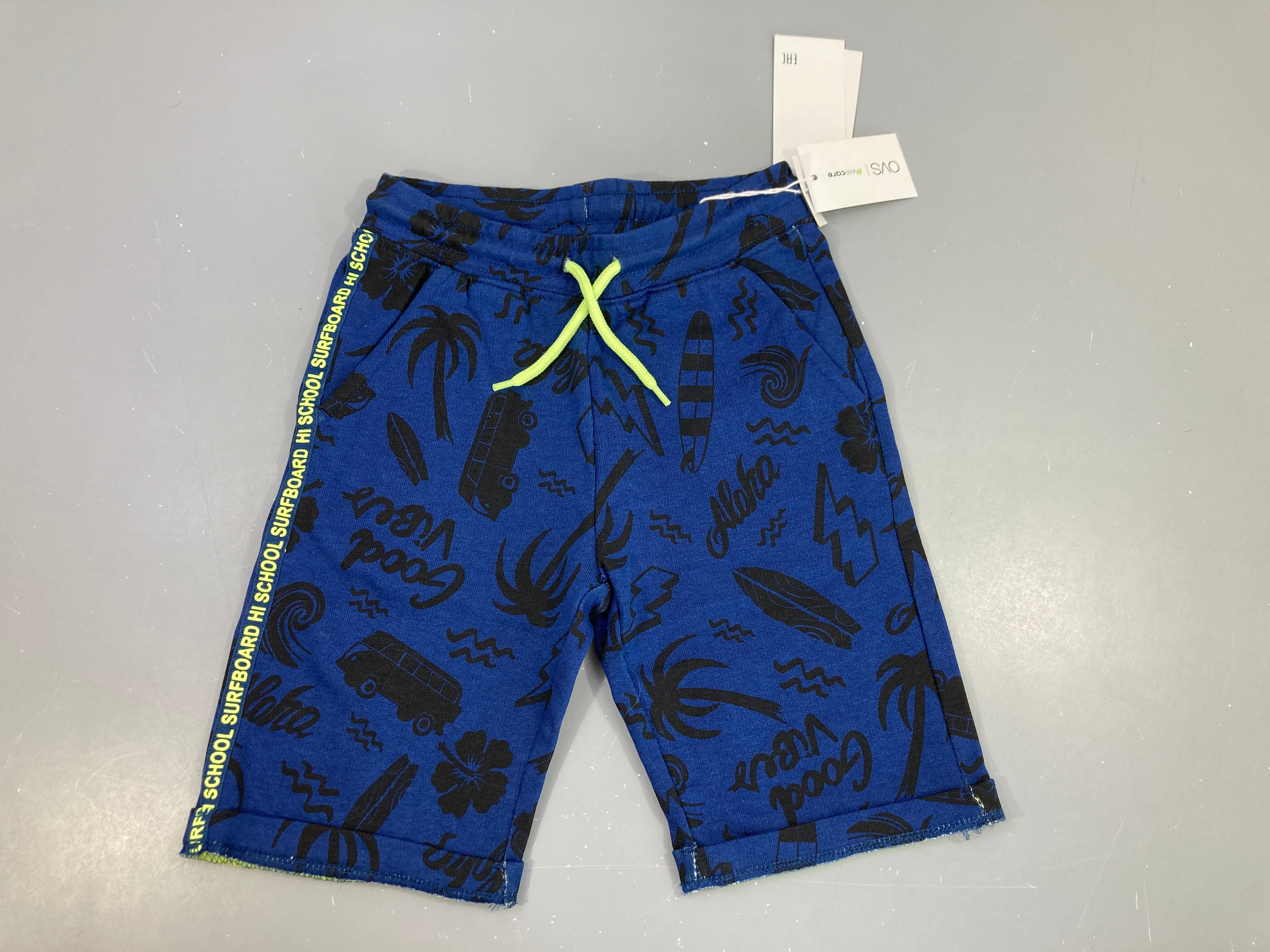 Neuf-Bermuda molleton bleu foncé motifs noir Aloha