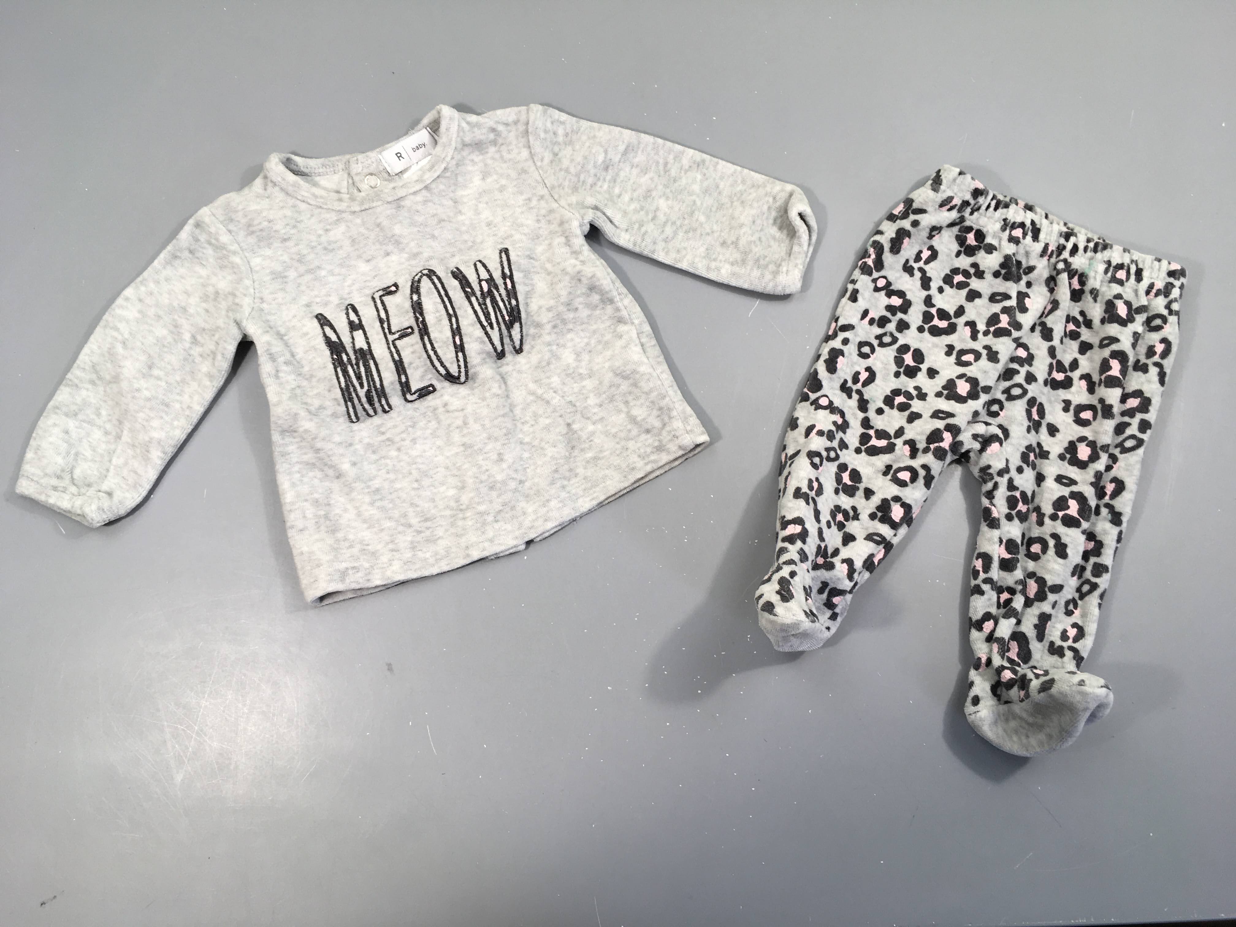 Pyjama 2pcs velours gris/léopard Meow