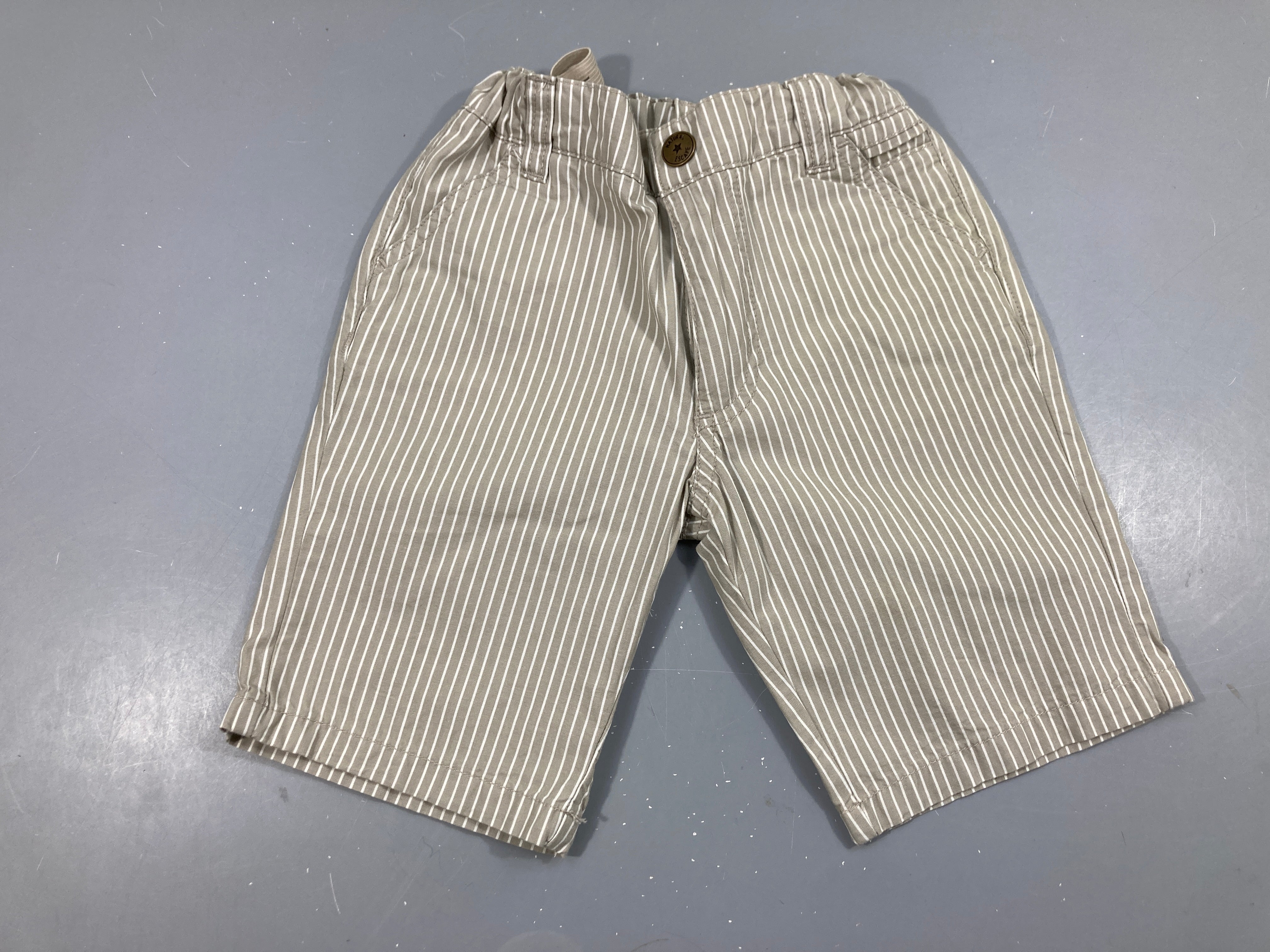 Bermuda chino ligné beige-blanc