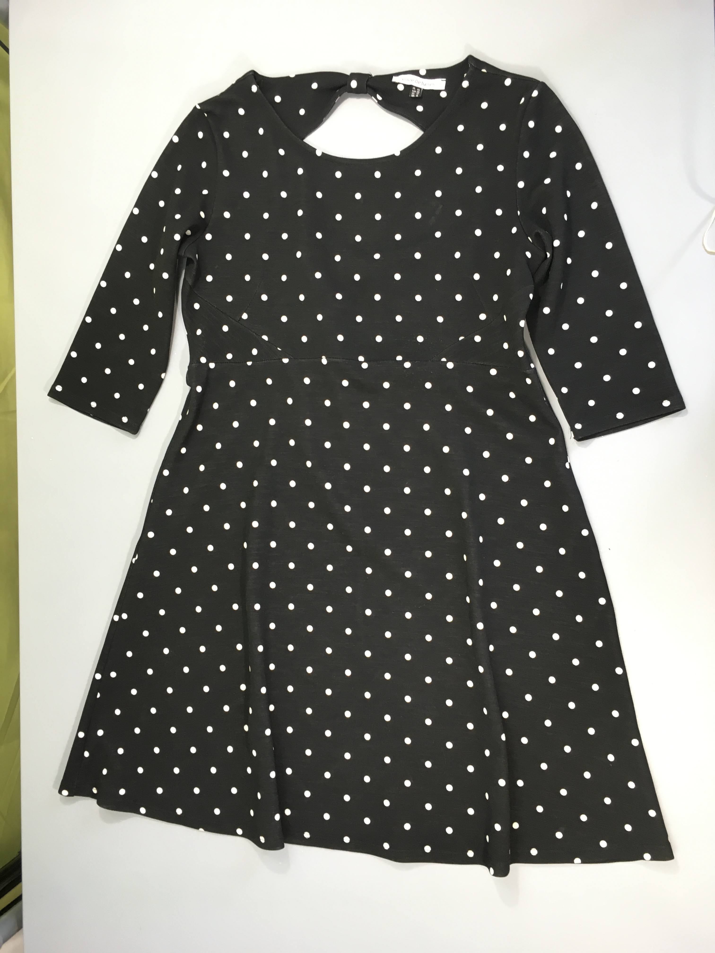 Robe m.c molleton noir pois blancs