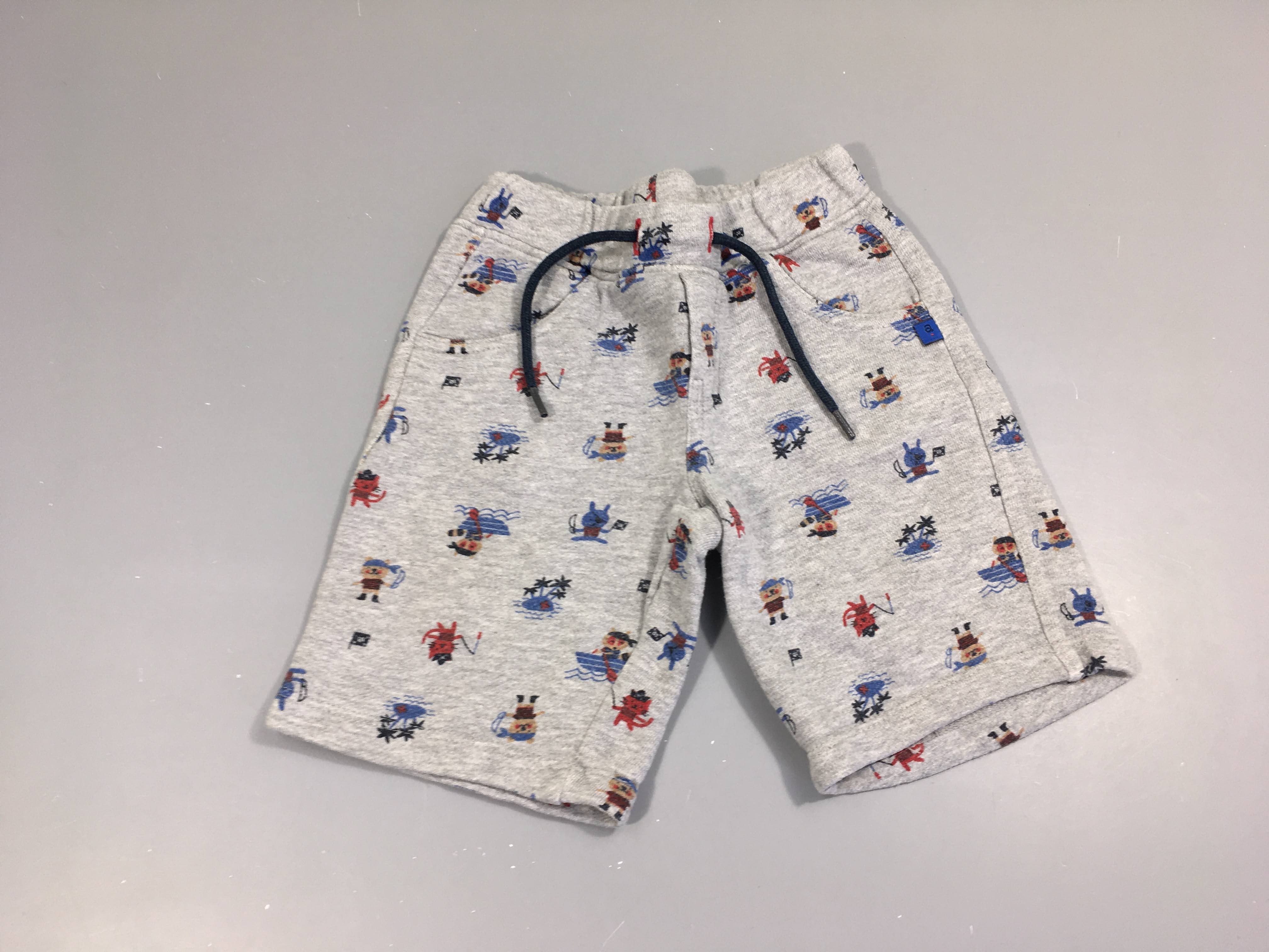 Bermuda molleton gris animaux pirates, légèrement bouloché