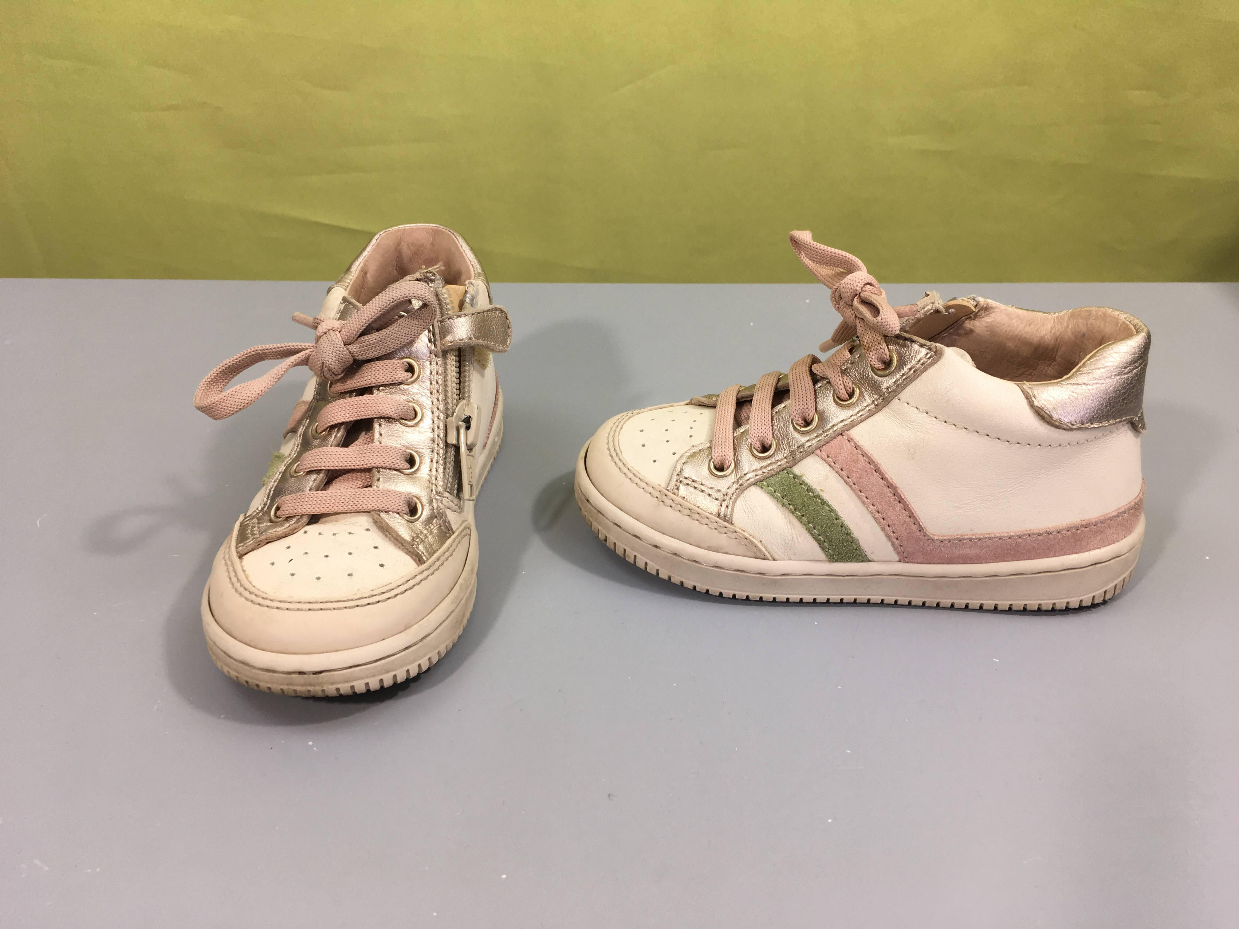 Baskets beige-rose-vert Baby Botte Debout