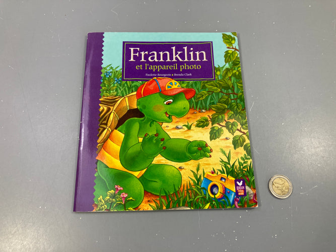 Franklin et l'appareil photo, moins cher chez Petit Kiwi