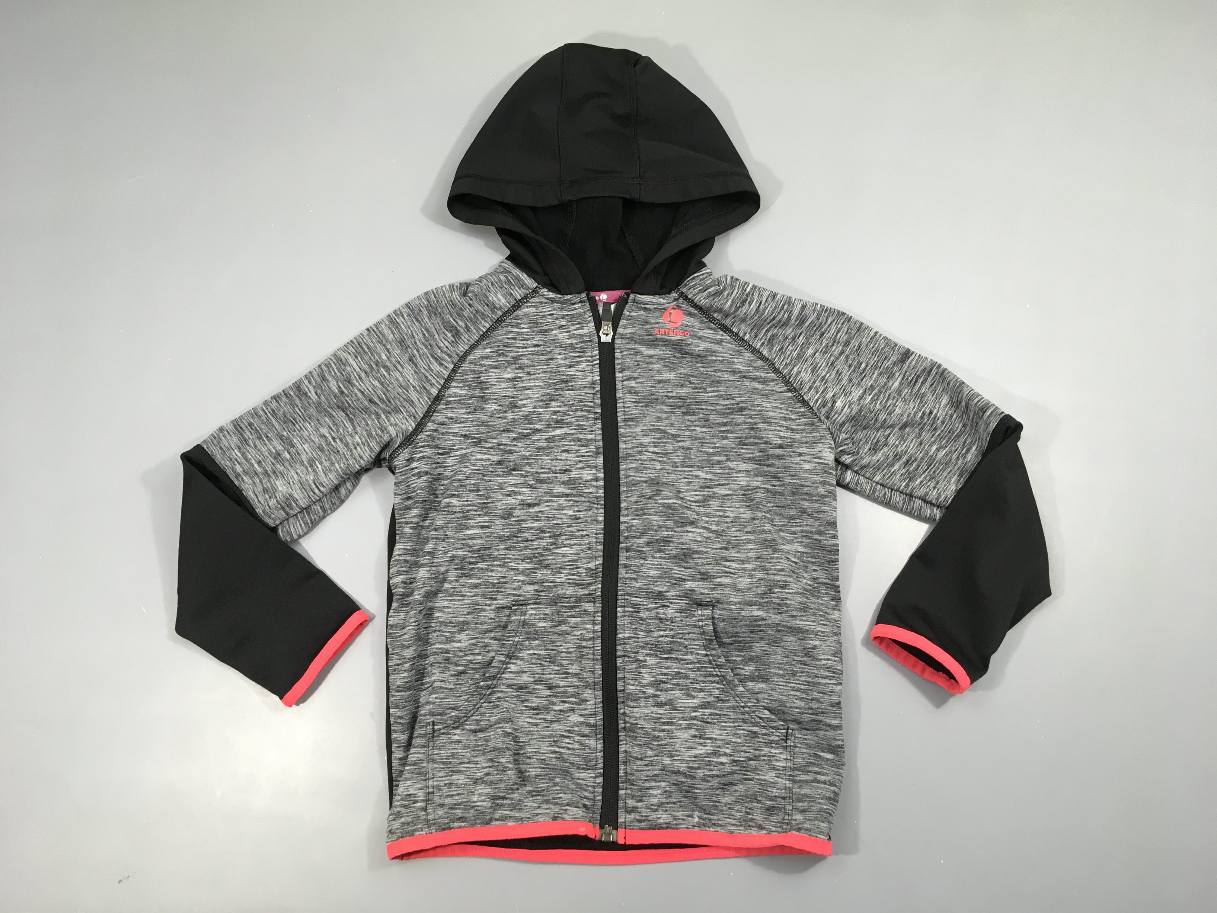 Sweat zippéà capuche gris flammé Artengo