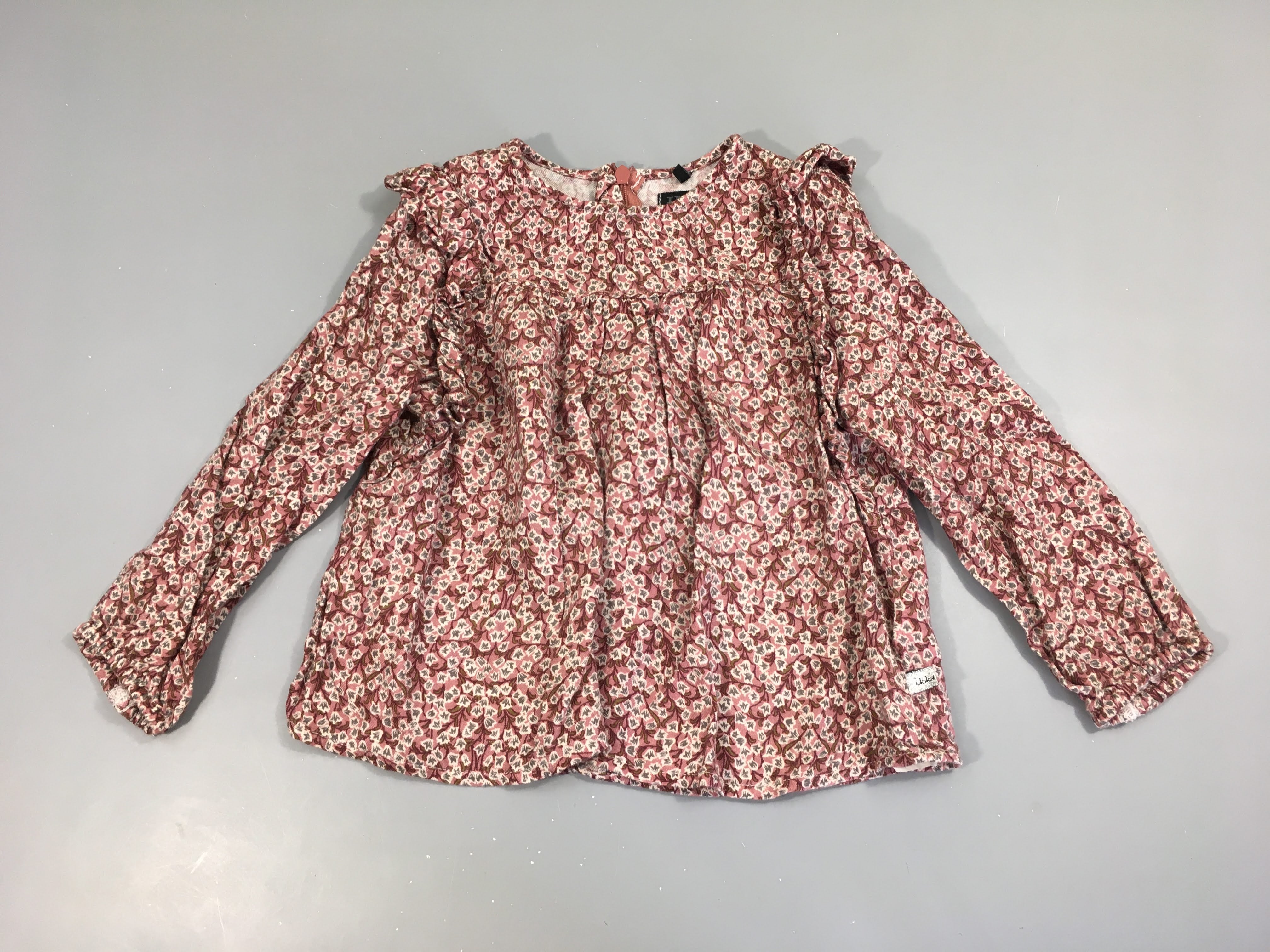 Blouse ml vieux rose fleuri gris froufrou épaules