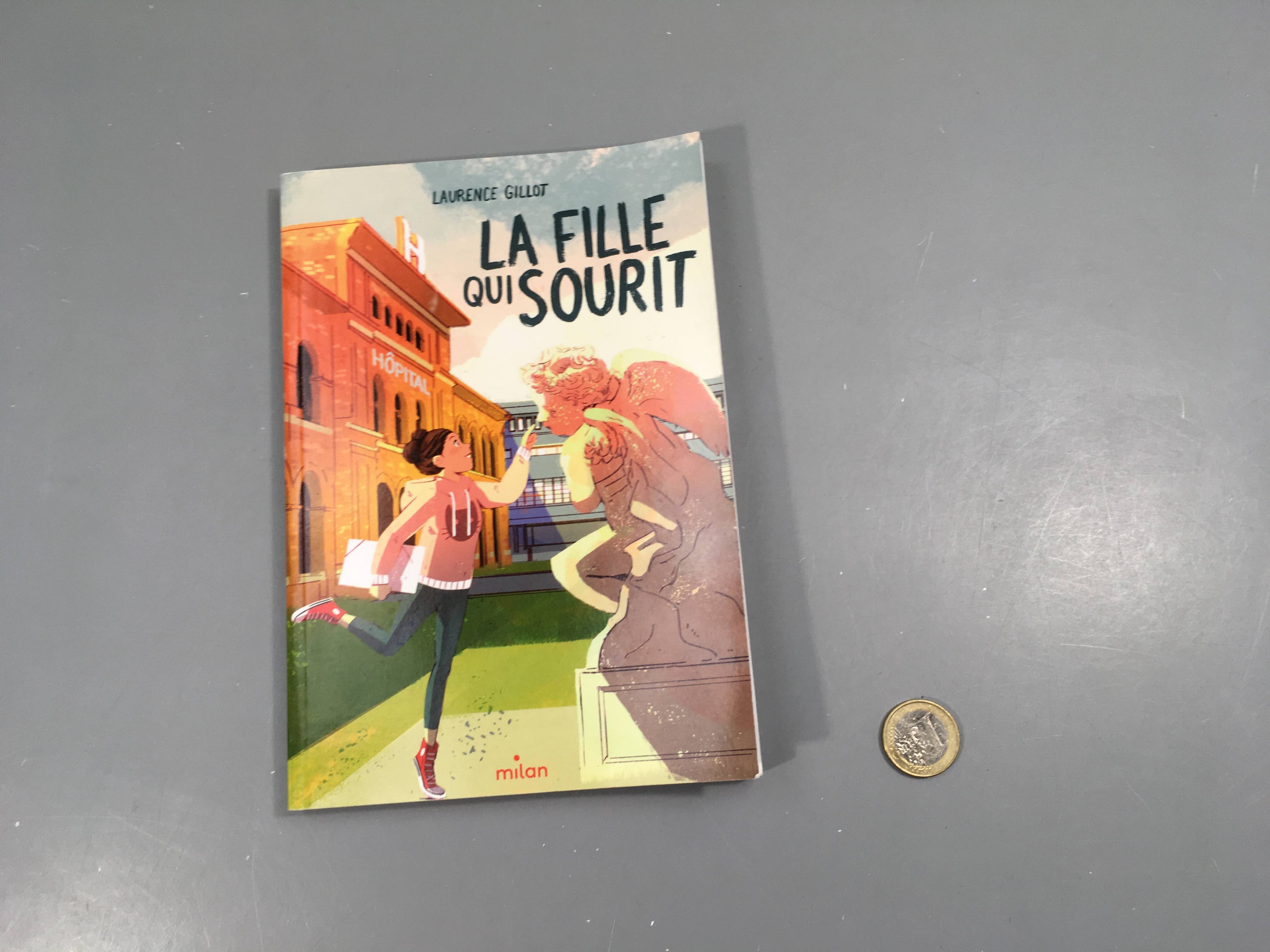 La fille qui sourit, Laurence Gillot