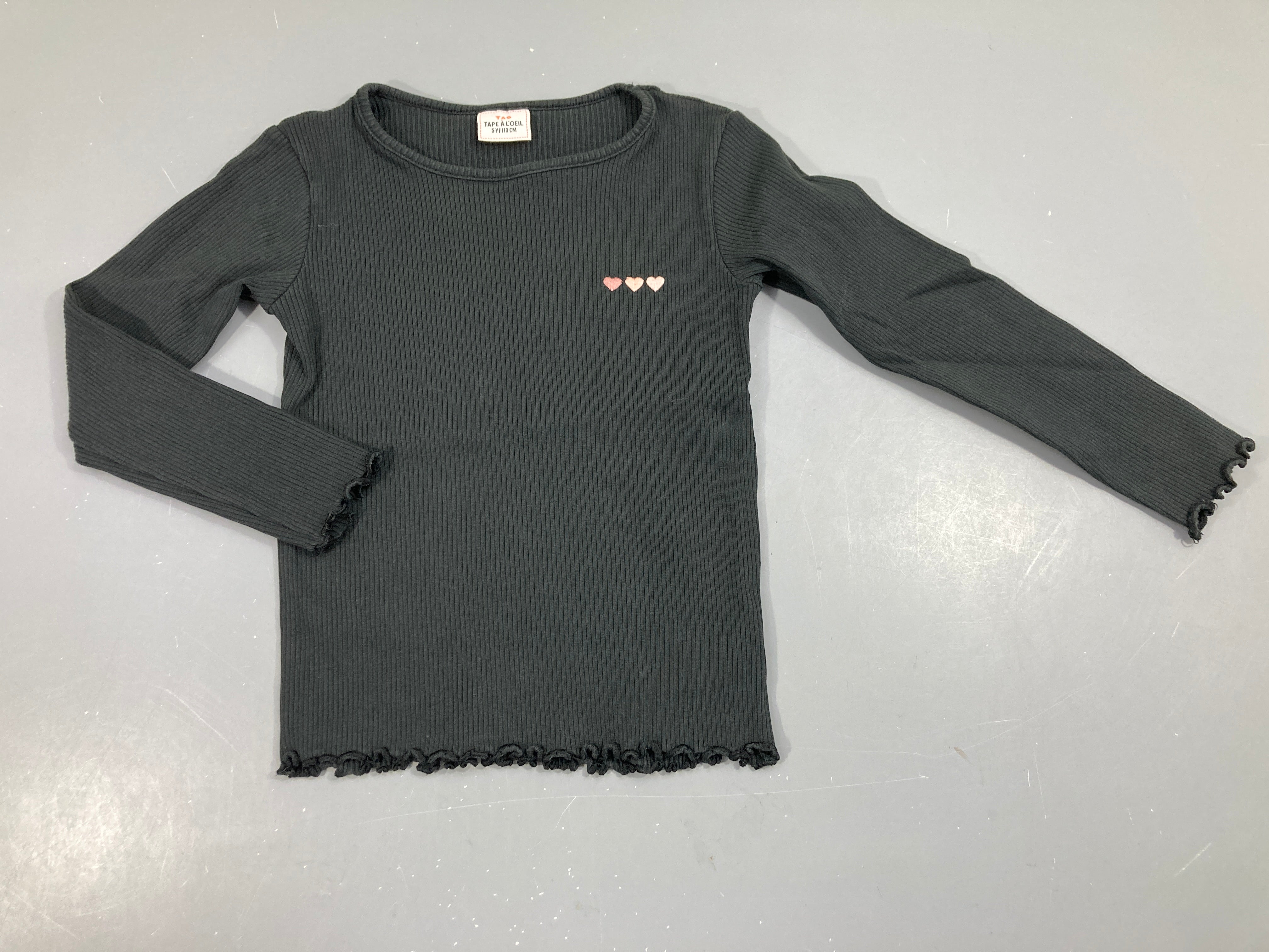 T-shirt m.l côtes noir coeurs