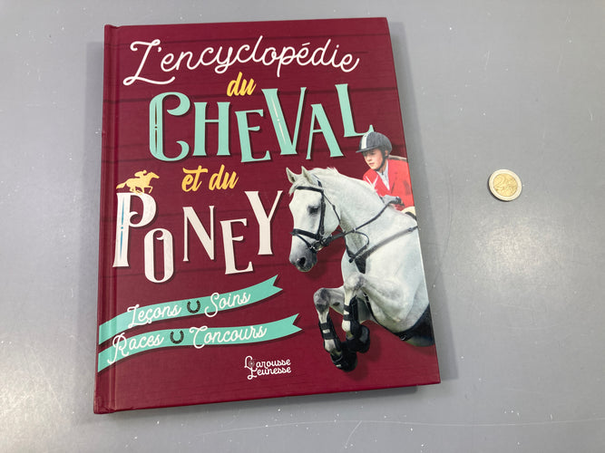 L'encyclopédie du cheval et du poney, moins cher chez Petit Kiwi