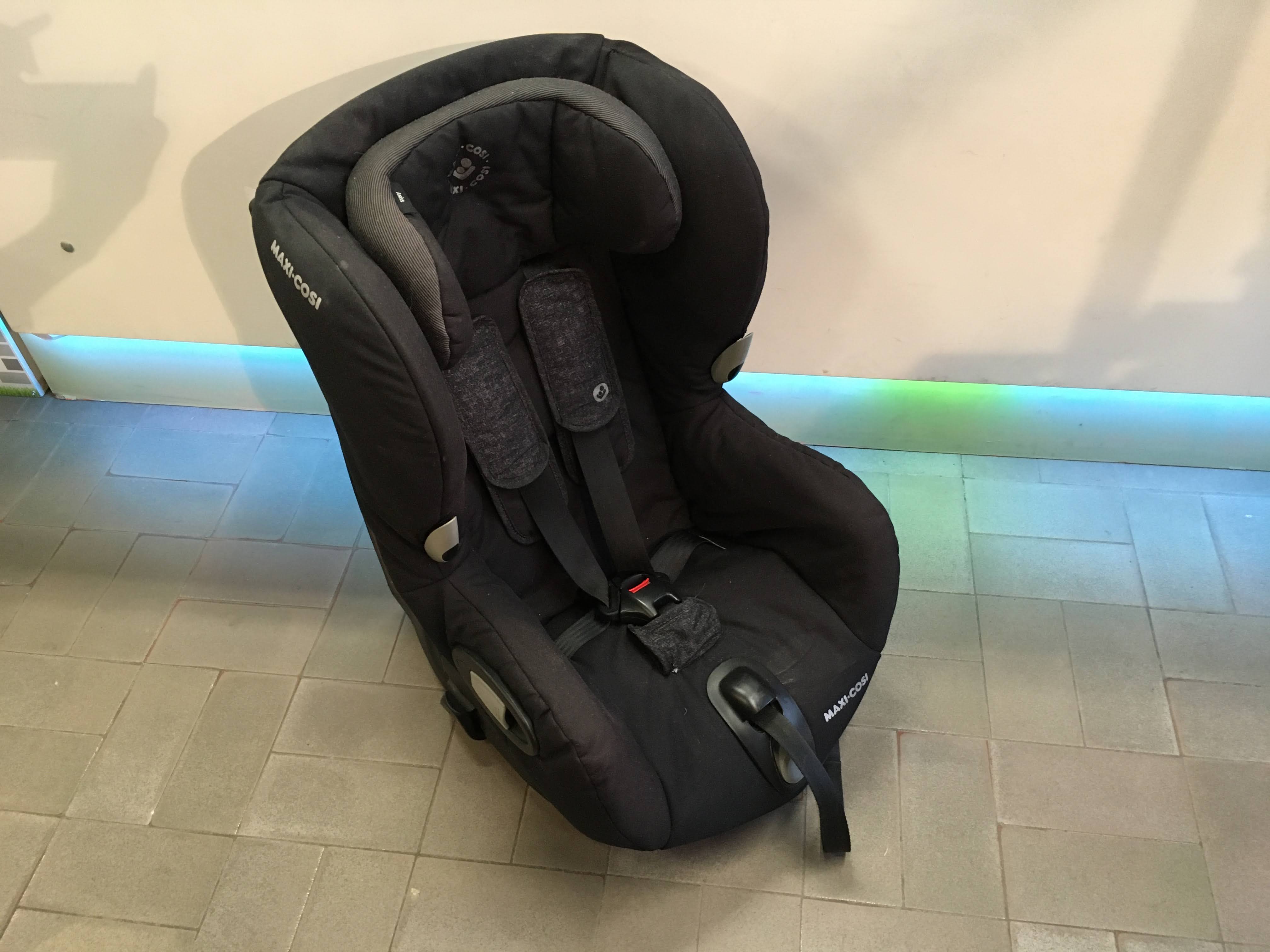 Siège auto pivotant  Axiss noir groupe 1