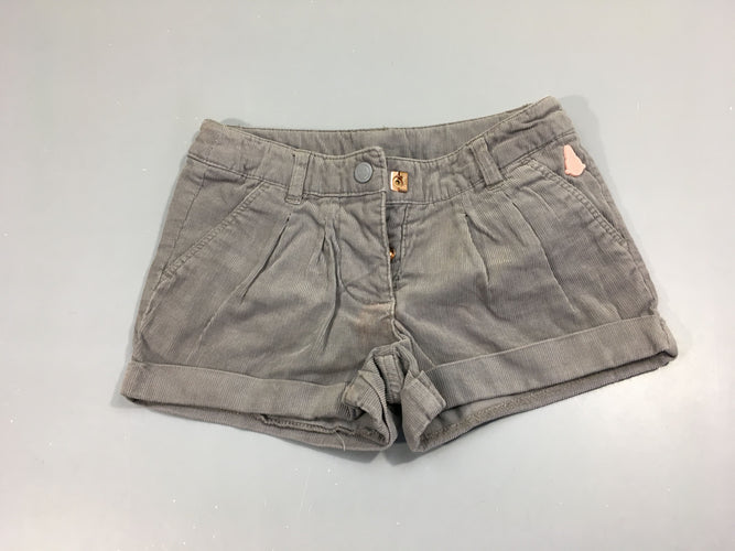 Short velours cotelé gris clair, moins cher chez Petit Kiwi
