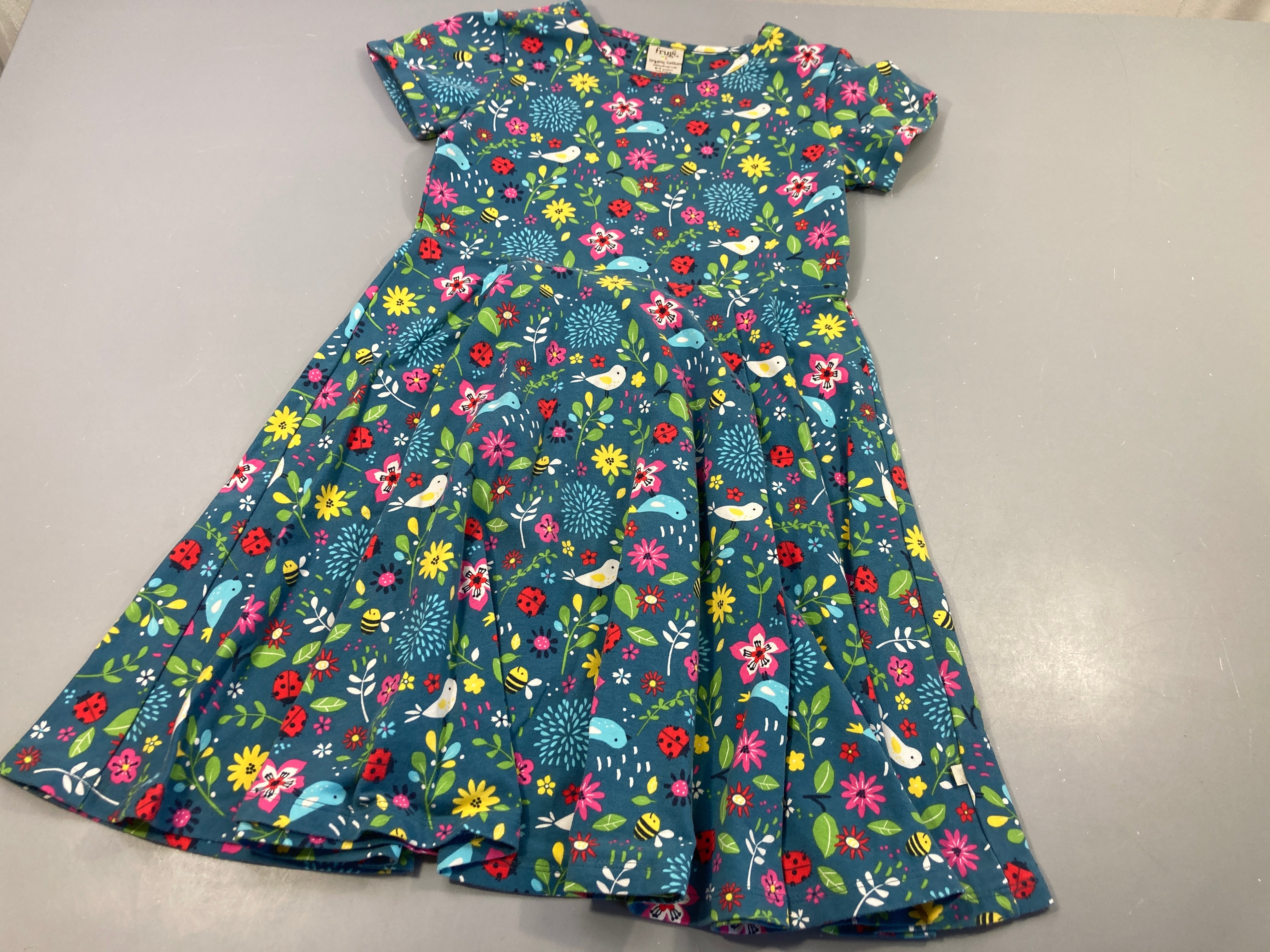 Robe m.c bleue motifs oiseaux, fleurs, coccinelles,...