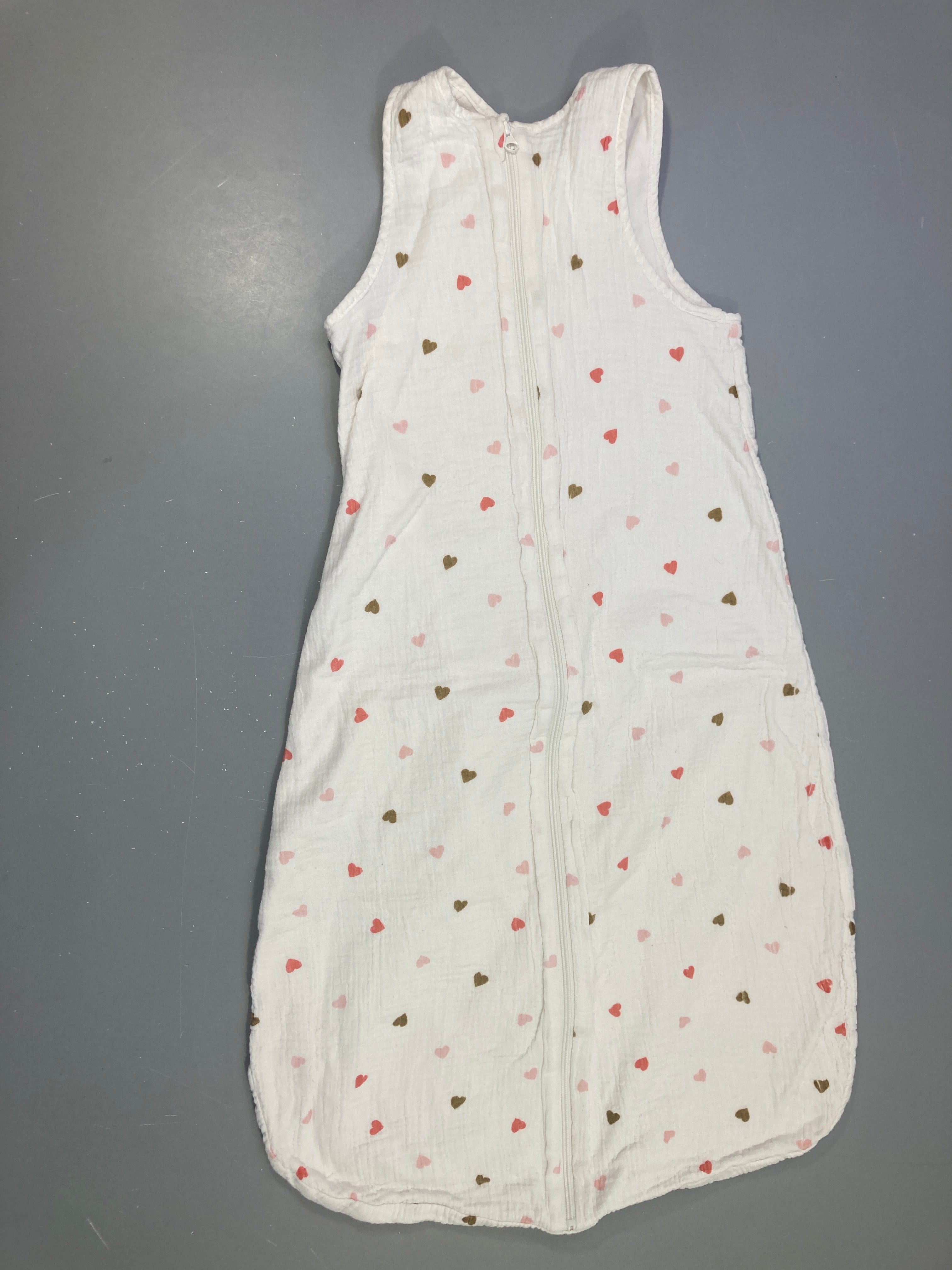 Gigoteuse  matière tetra doublée jersey blanc coeurs colorés