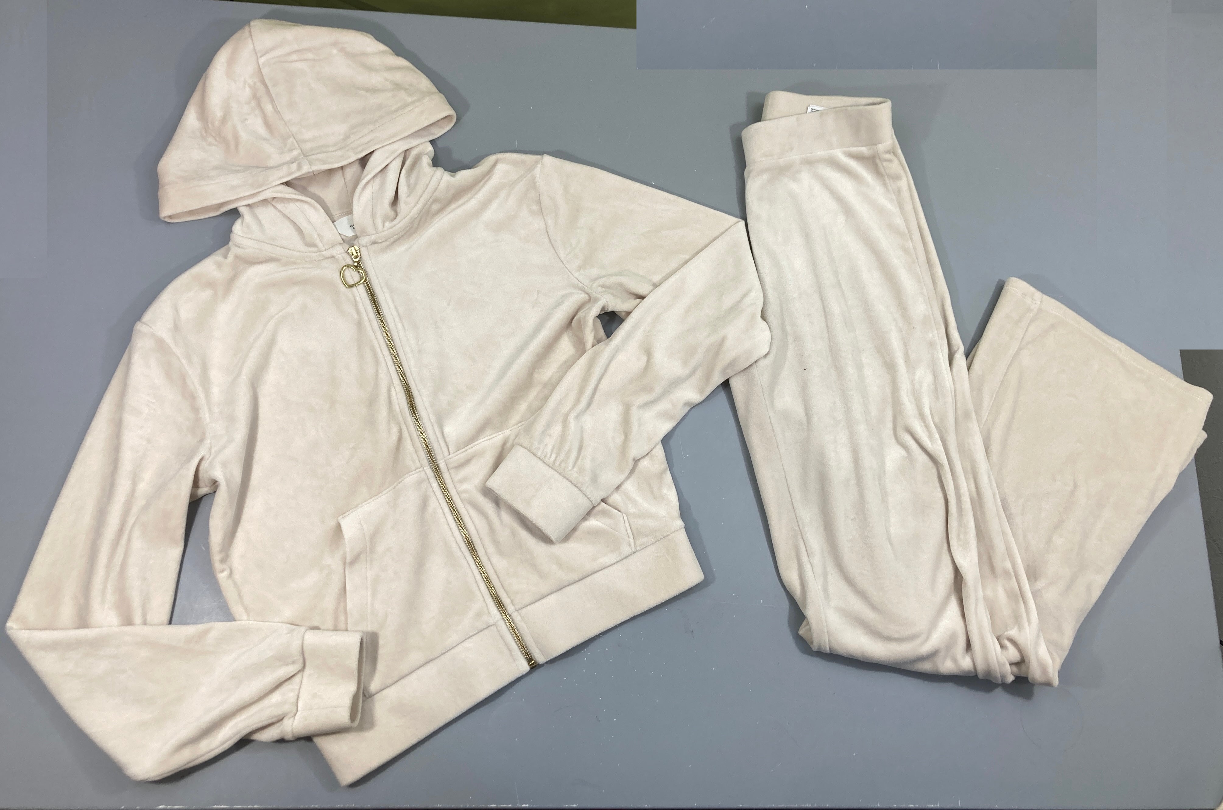 Training 2pcs velours beige