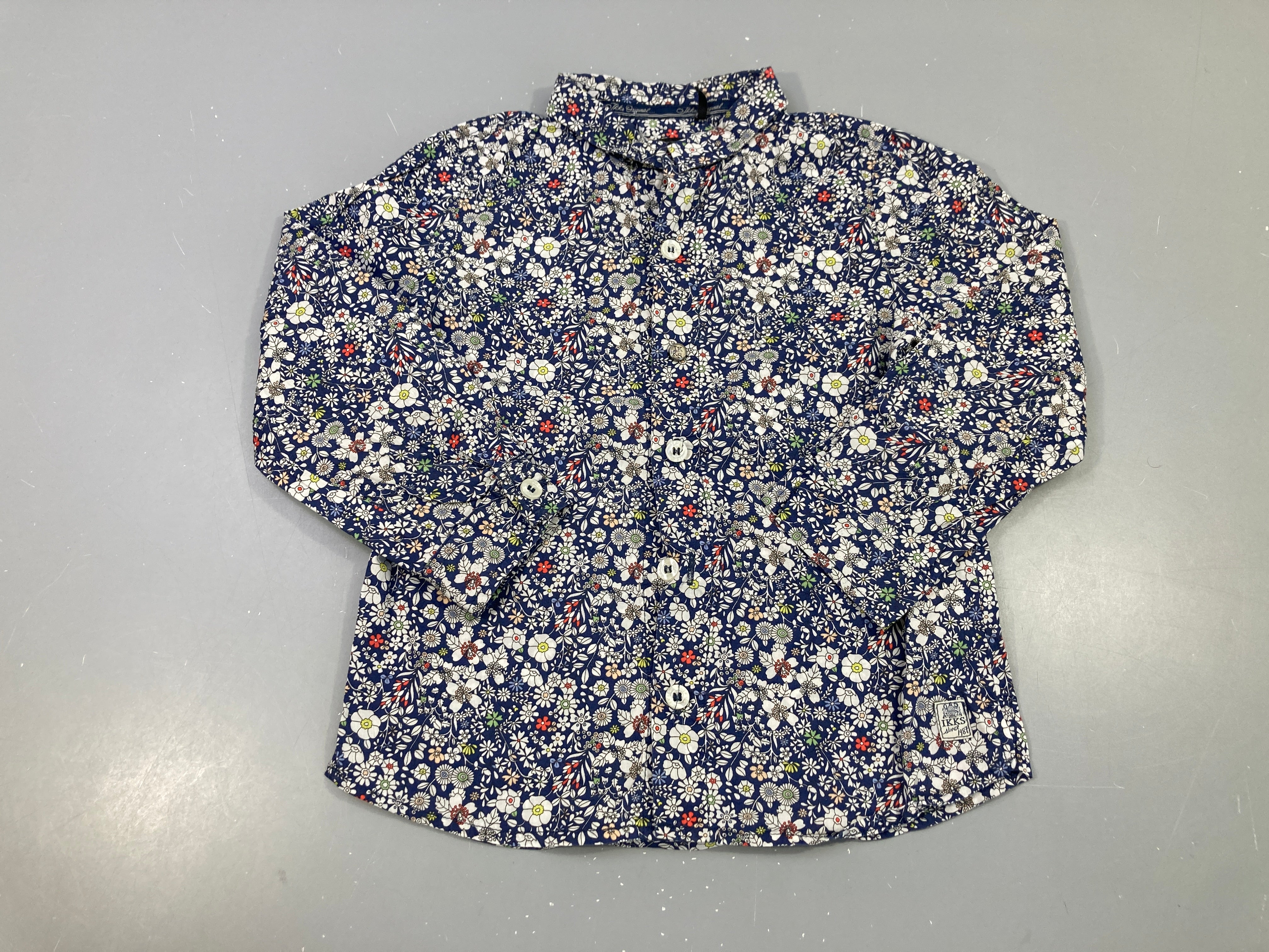 Chemise m.l bleu foncé fleurie