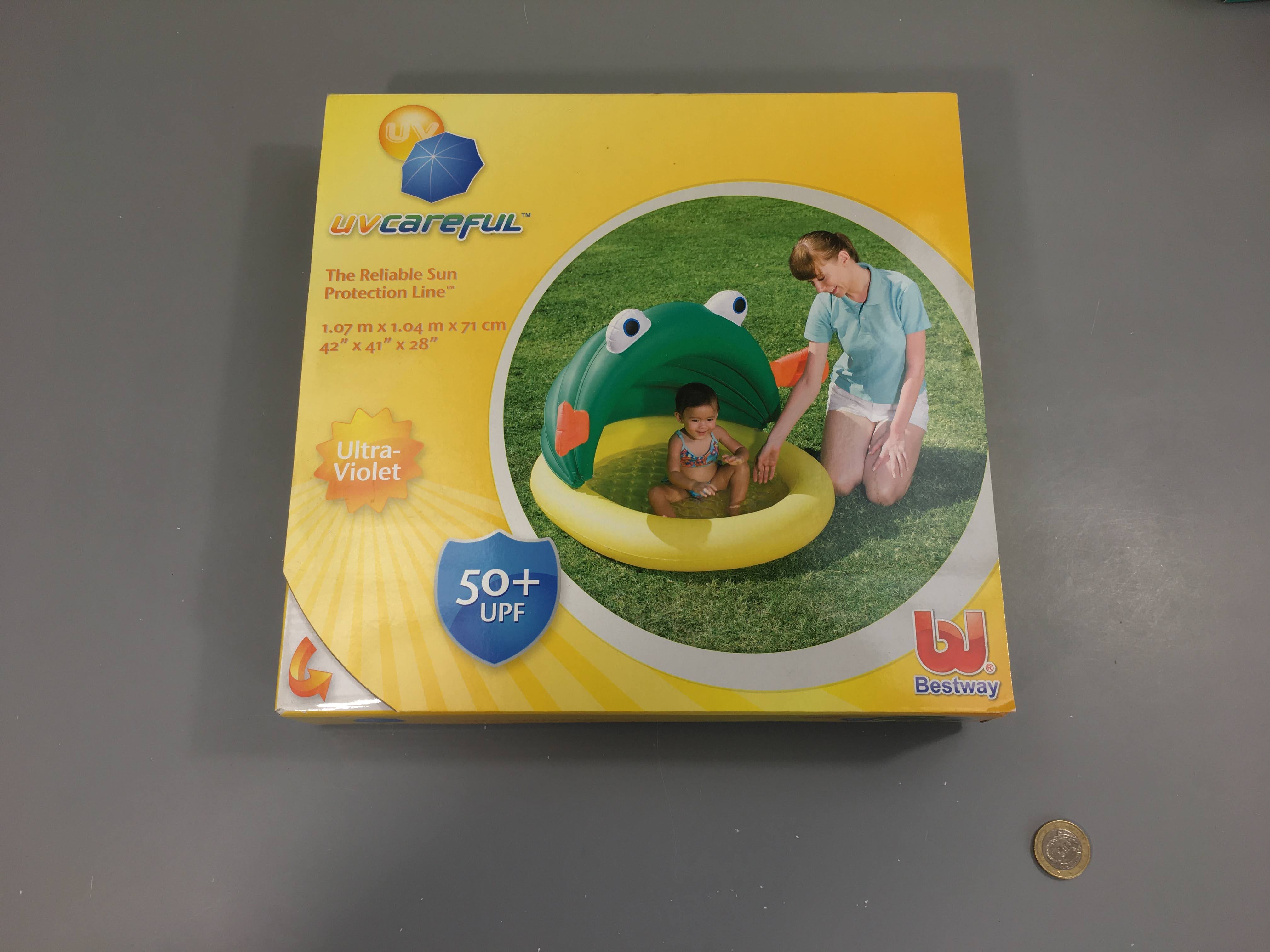 NEUF piscine gonflable pour petits avec prote.ction repliable, Fish & me