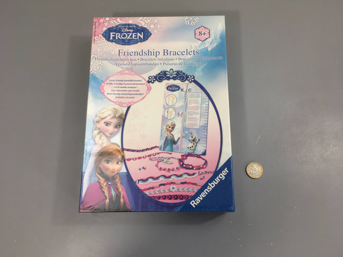 NEUF sous blister bracelets brésiliens, Reine des neiges, 8a, moins cher chez Petit Kiwi