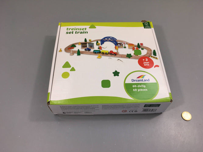 Circuit train en bois, 56pcs au lieu de 60, +3a, moins cher chez Petit Kiwi