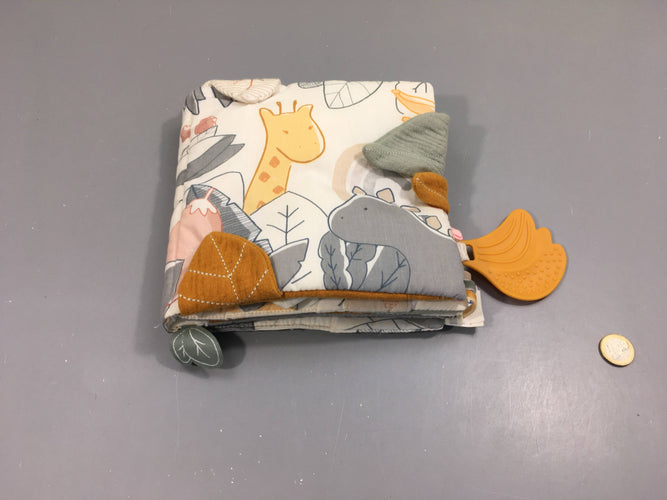 Livre d'activités stegi, tiga & ops, moins cher chez Petit Kiwi