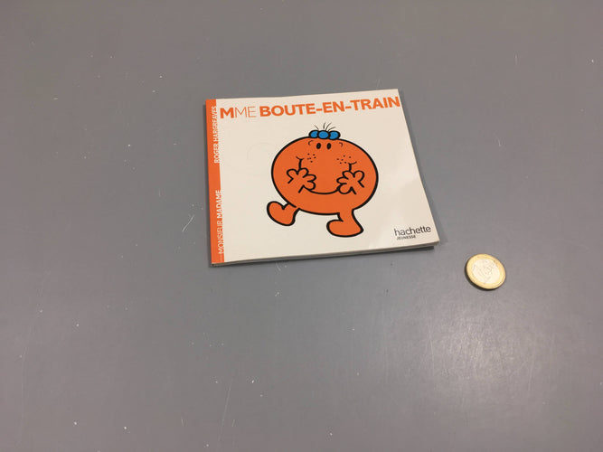 Mme Boute-en-train, Monsieur madame, moins cher chez Petit Kiwi